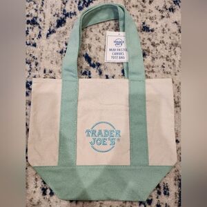 TRADER JOE'S MINI PASTEL CANVAS TOTE BAG (LIMITED EDITION)